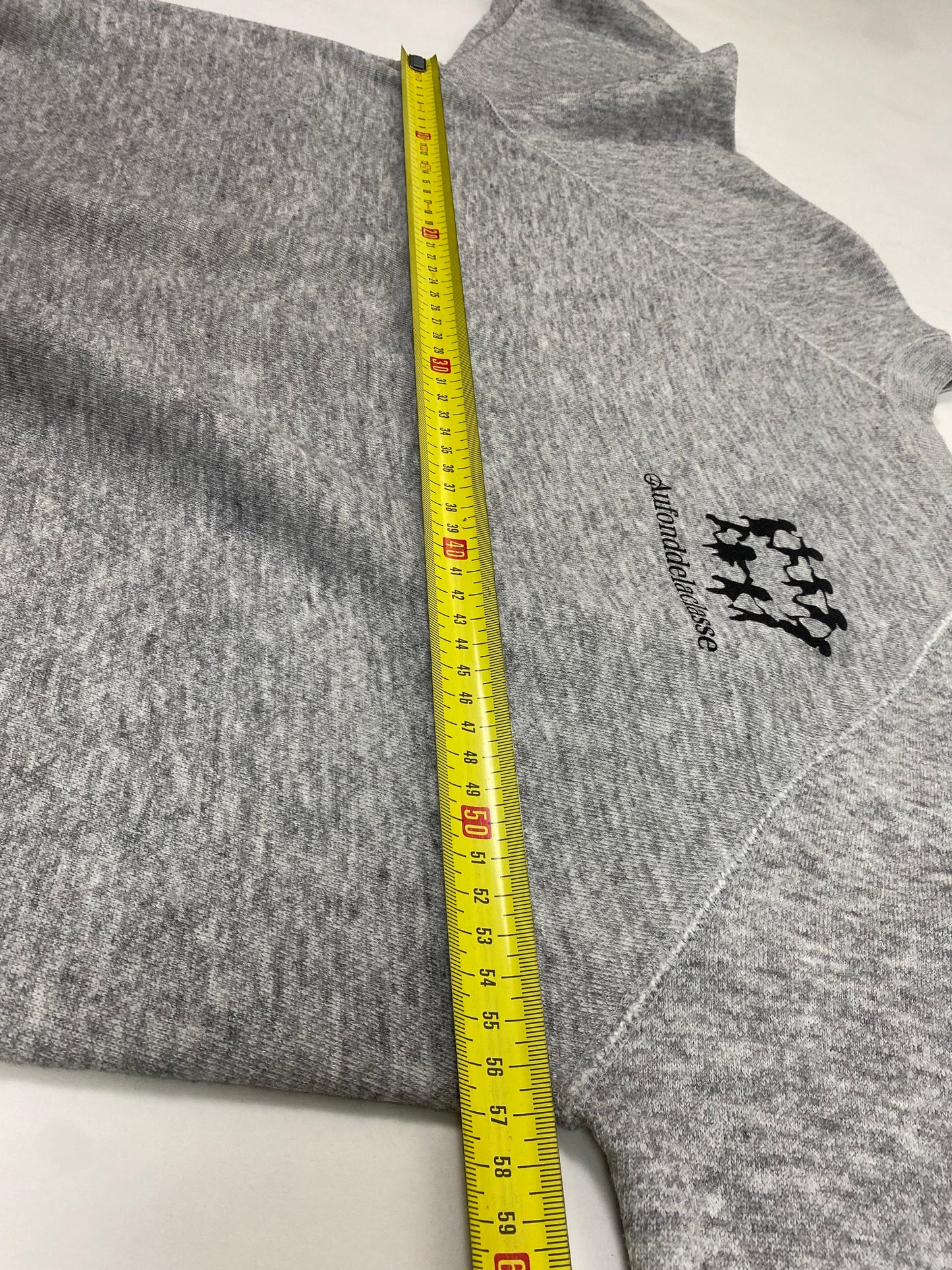 Sweat-shirt "Laviecontinue" Taille M